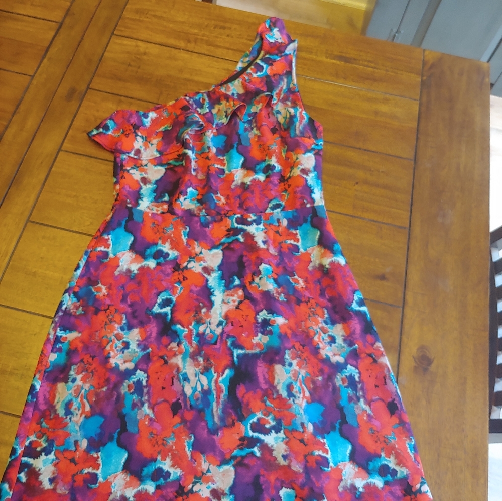 Colorful One Shoulder Dress!